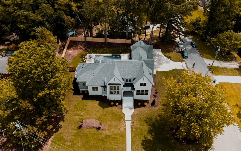 Illustrative real estate example